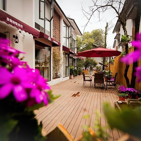 Two Towns Hostel Hangzhou Exterior photo