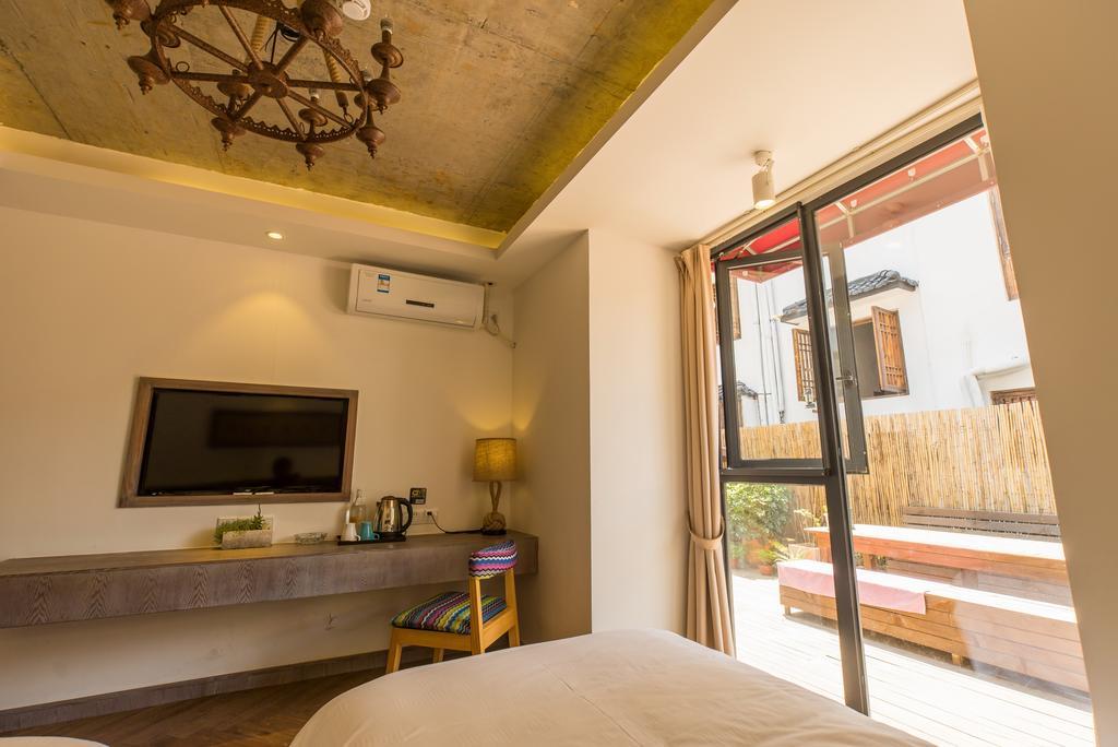 Two Towns Hostel Hangzhou Exterior photo